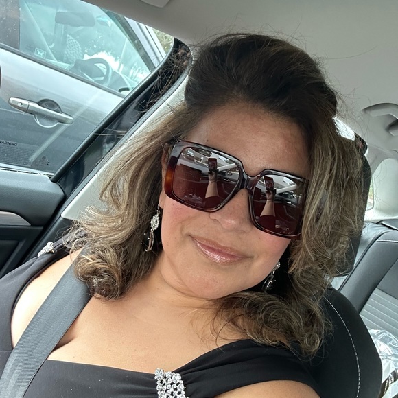 Gucci Brown Tortoise oversized Sunglasses main image 15